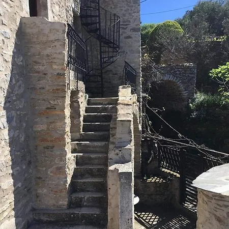 Tower 1894 Дом отдыха *